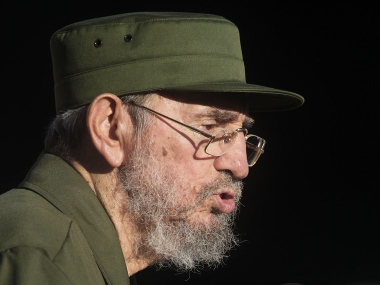 Image: Former Cuban leader Fidel Castro speaks during a meeting with students at Havana's University